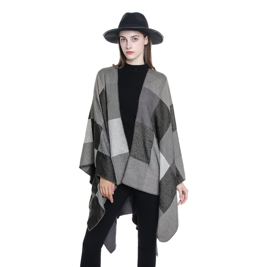 Women lightweight jacquard poncho with geometric pattern and asymmetric hem Mune Fashion