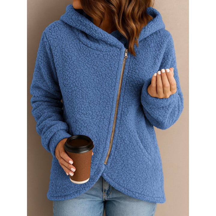 Women's teddy fleece jacket with asymmetrical zipper, hood and curved hem Mune Fashion