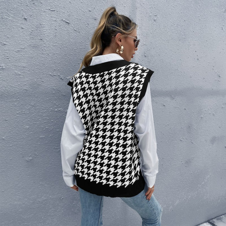 Women's Oversized Knitted Vest with Houndstooth Pattern and V-Neck Mune Fashion