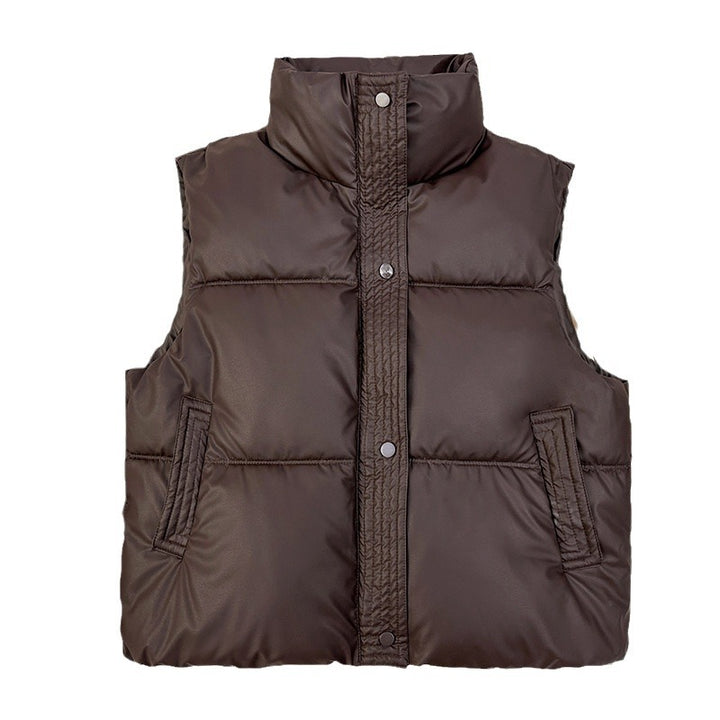 Women's sleeveless padded quilted vest with high stand-up collar and drawstring Mune Fashion