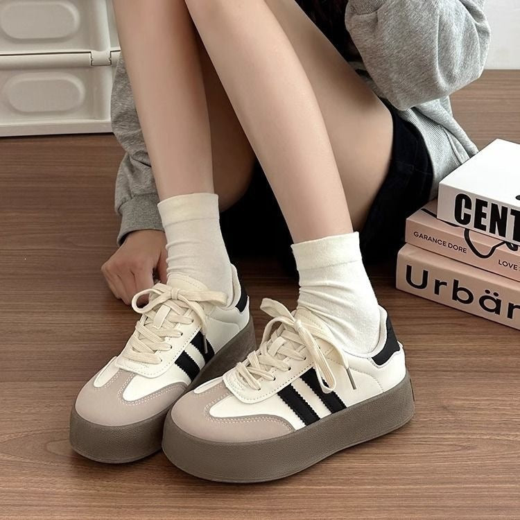 Women's sneakers with breathable upper material and non-slip sole Mune Fashion