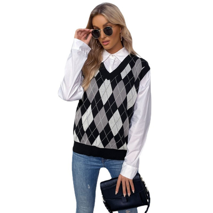 Women's argyle knit vest with V-neck and casual oversized fit Mune Fashion