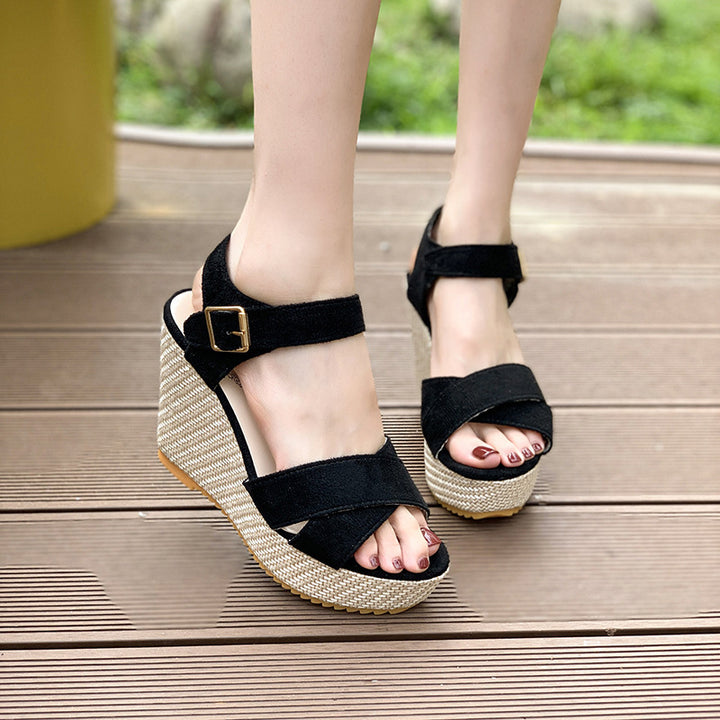 Women's espadrille wedge sandal with crossed suede straps and adjustable buckle tab Mune Fashion