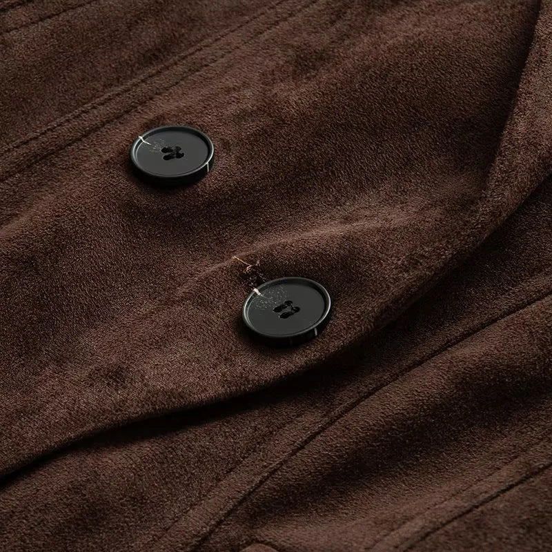 Women's tailored velvet-look blazer with princess seams and flap pockets Mune Fashion