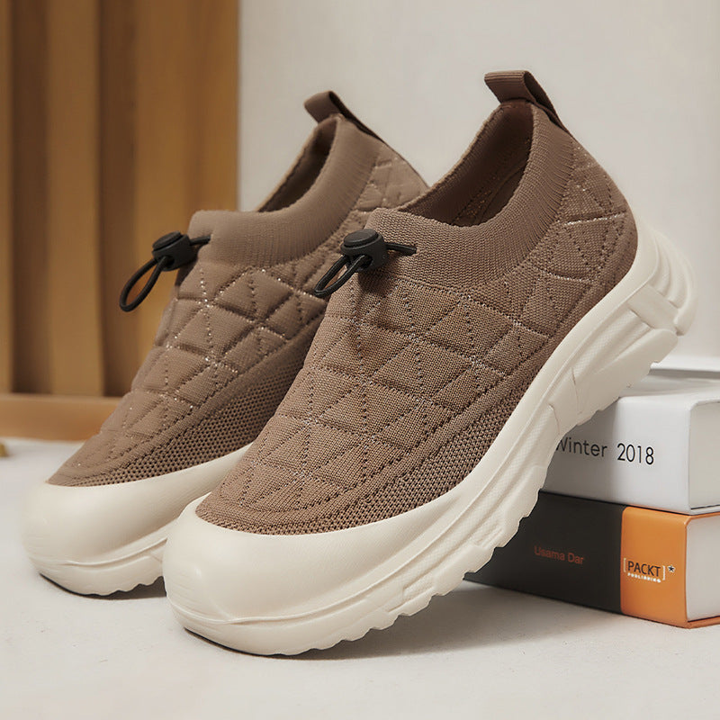 Women's quilted slip-on winter half shoe with quick-lock lace, elastic shaft, and non-slip profile outsole Mune Fashion