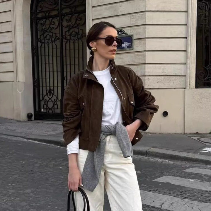 Women's short oversized jacket in suede look with stand-up collar, patch pockets, and elastic waistband Mune Fashion