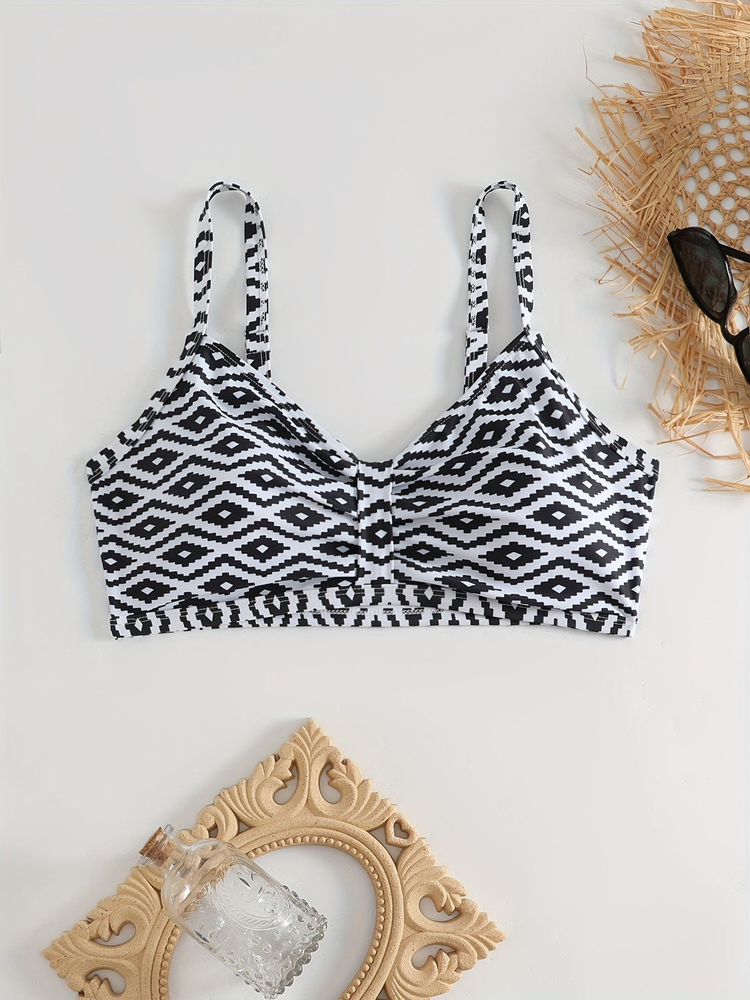 Women's Triangle Bikini Top with Modern Graphic Pattern Mune Fashion