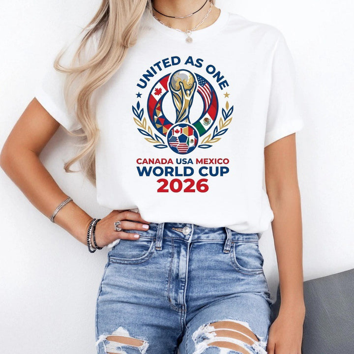 Women's casual fan t-shirt with large-format football World Cup emblem and oversized fit Mune Fashion