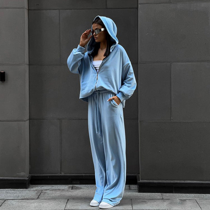 Women's luxurious velvet two-piece set with short zipper hoodie and wide high-waist lounge pants Mune Fashion