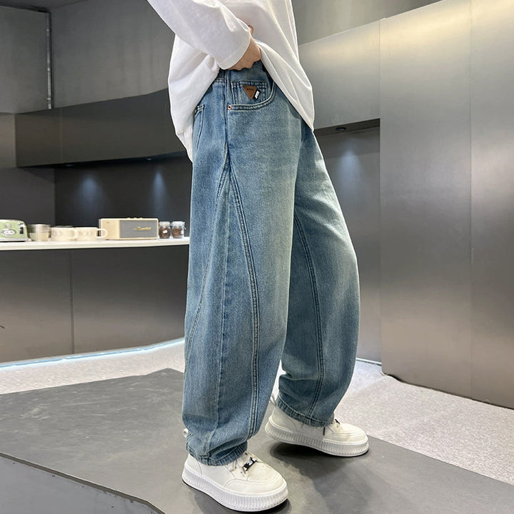Unisex wide Denim pants with deep side pockets Mune Fashion