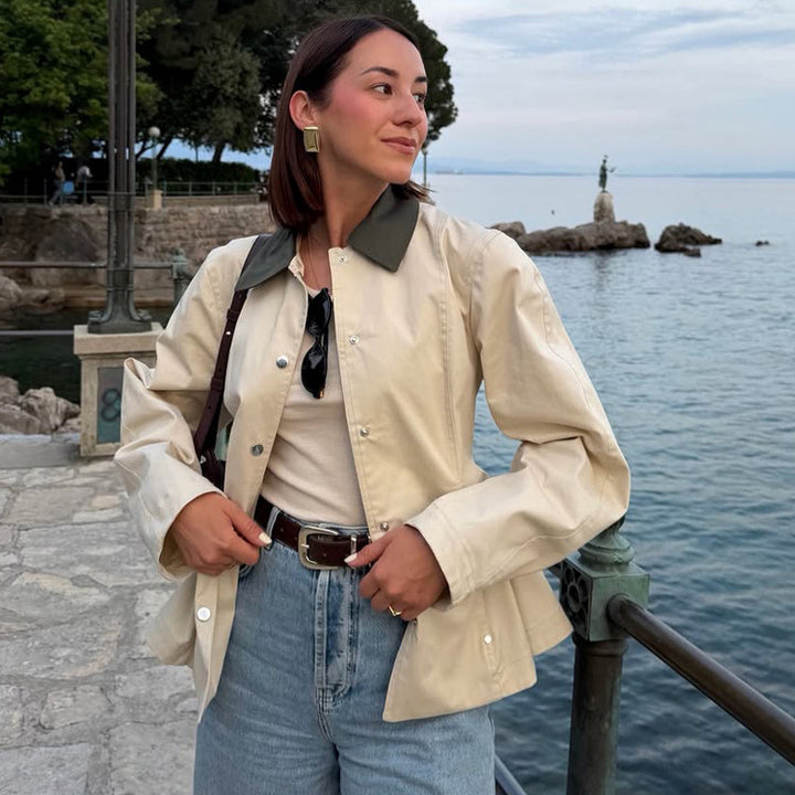 Women's fitted lightweight transition jacket with peplum and contrasting shirt collar Mune Fashion