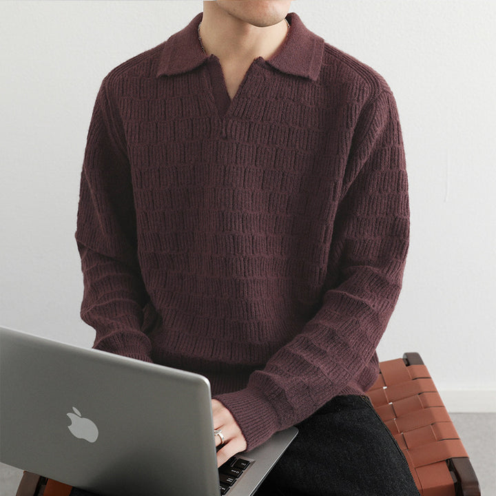 Men's fine knit polo sweater with textured knitting and open V-neck Mune Fashion