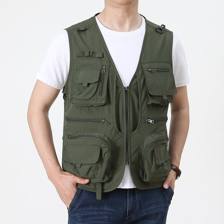 Men's multifunctional utility fishing vest with numerous zip and flap pockets Mune Fashion