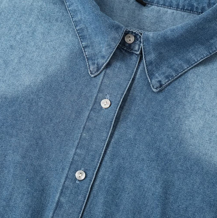 Women’s denim blouse with slightly puffed sleeves and classic shirt collar Mune Fashion