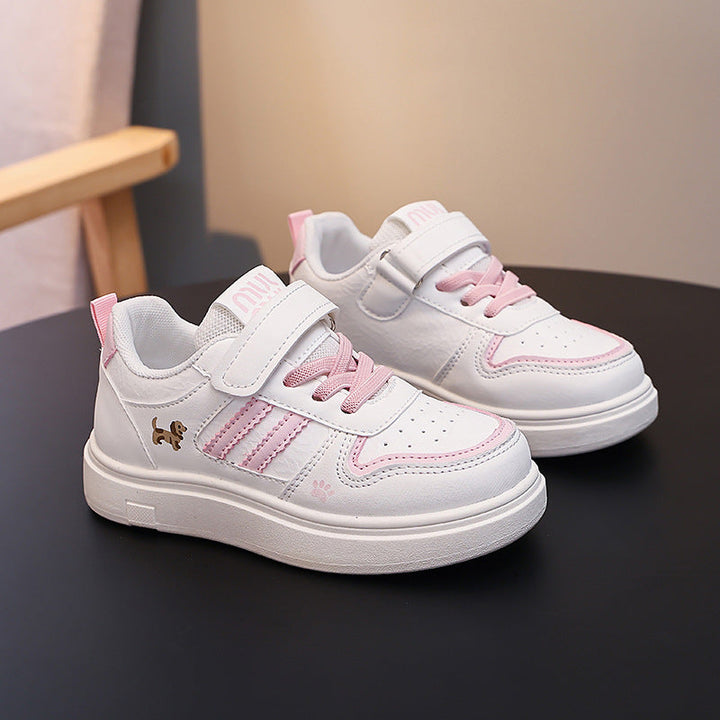 Ladies sneaker with practical Velcro closure and cute animal motif Mune Fashion