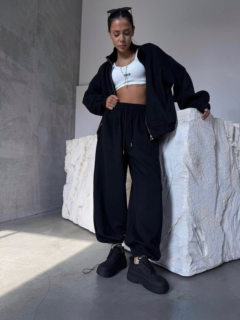 Women's oversized sweat set with zip-up jacket and wide joggers Mune Fashion