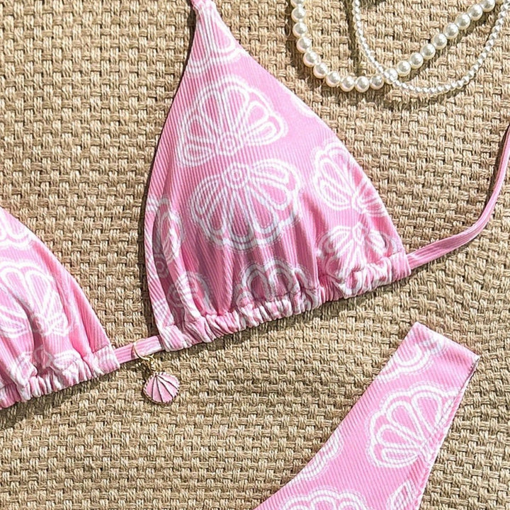 Women's Triangle Bikini with Floral Pattern and Comfortable Cut Mune Fashion