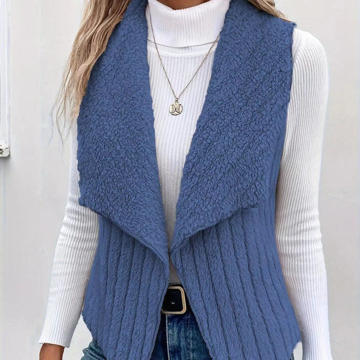 Women's cozy sleeveless teddy fleece vest with large shawl collar and textured ribbed look Mune Fashion