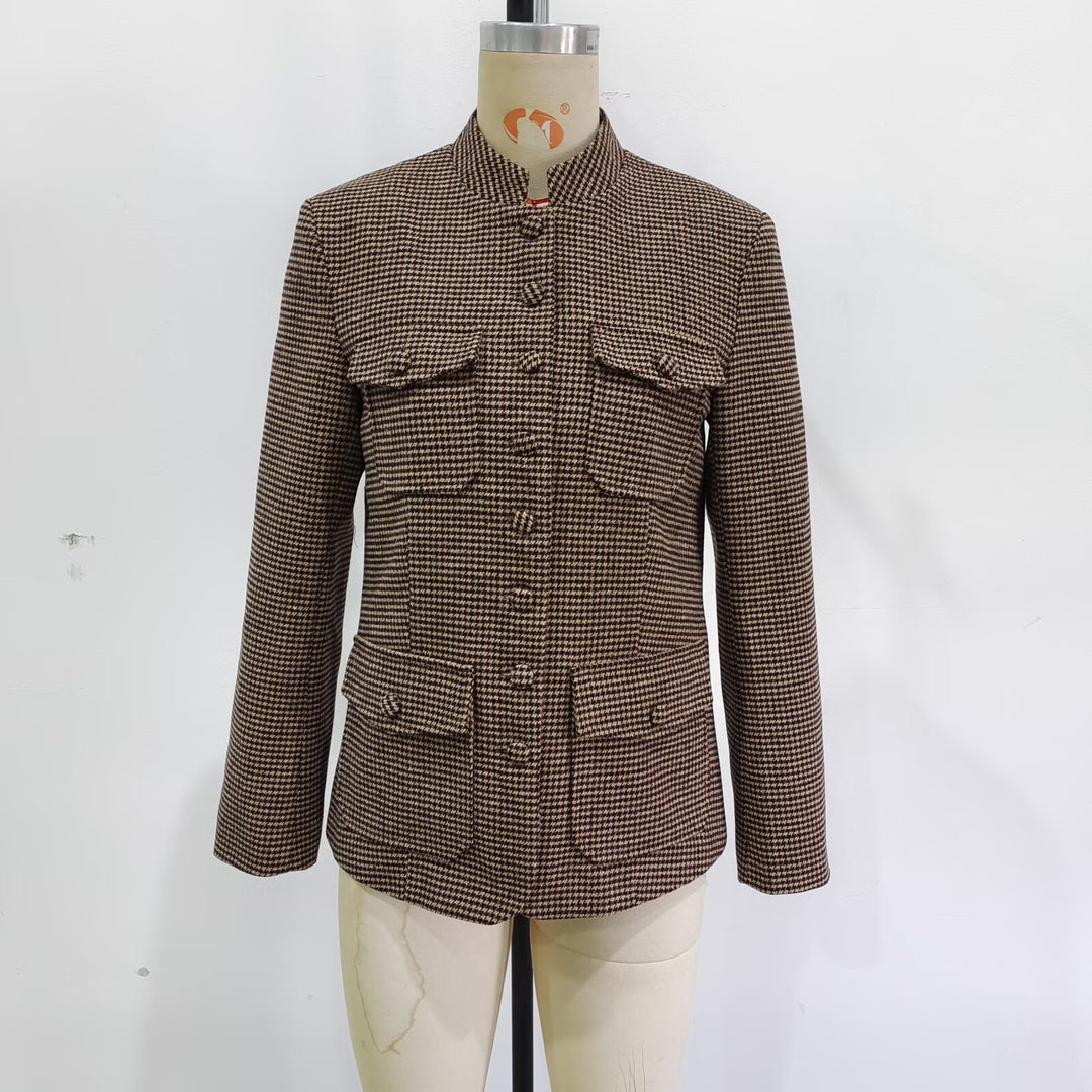 Women nan casted Houndstooth jacket with stand-up collar, four flapped pockets and decorative button placket Mune Fashion