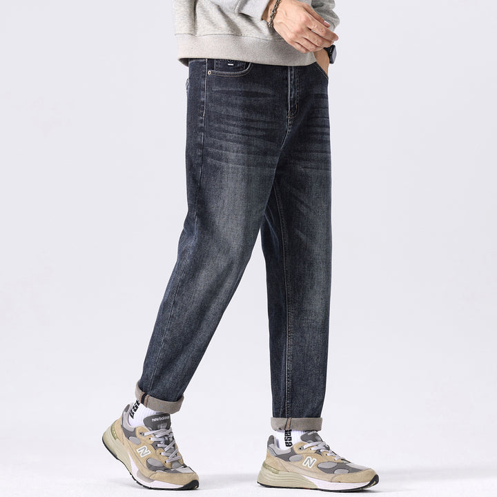 Men's Relaxed-Straight Denim Jeans with subtle used look and turned-up hem Mune Fashion