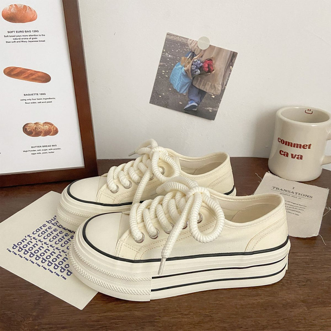Women's Fashion Platform Sneakers with sturdy upper material and striped sole profile Mune Fashion