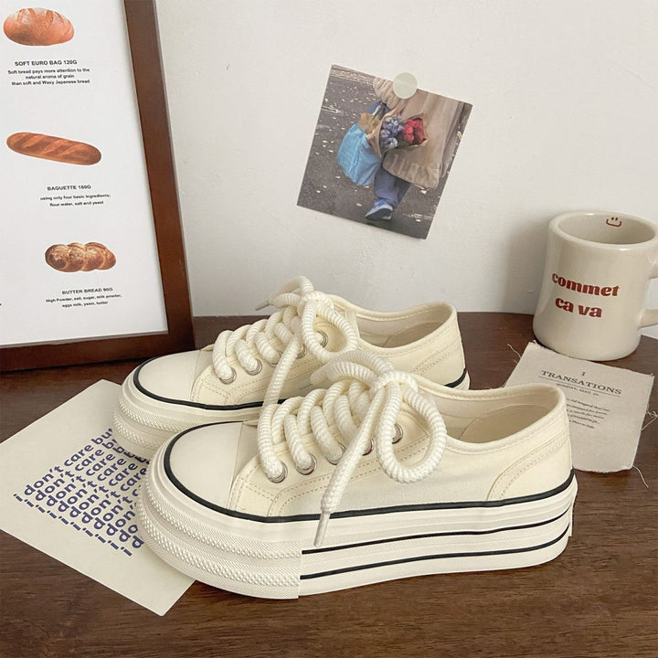 Women's Fashion Platform Sneakers with sturdy upper material and striped sole profile Mune Fashion