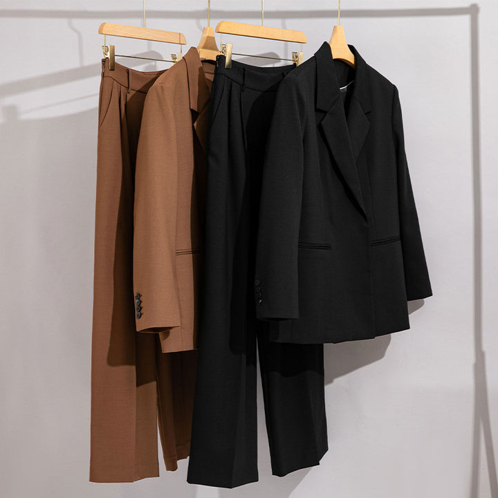Women Longline Blazer with concealed button placket and narrow silhouette Mune Fashion