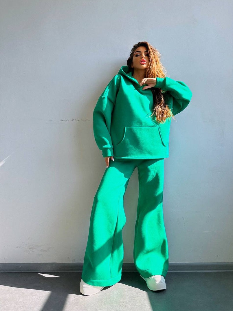 Ladies Cool Oversized Hoodie and Wide Leisure Pants Mune