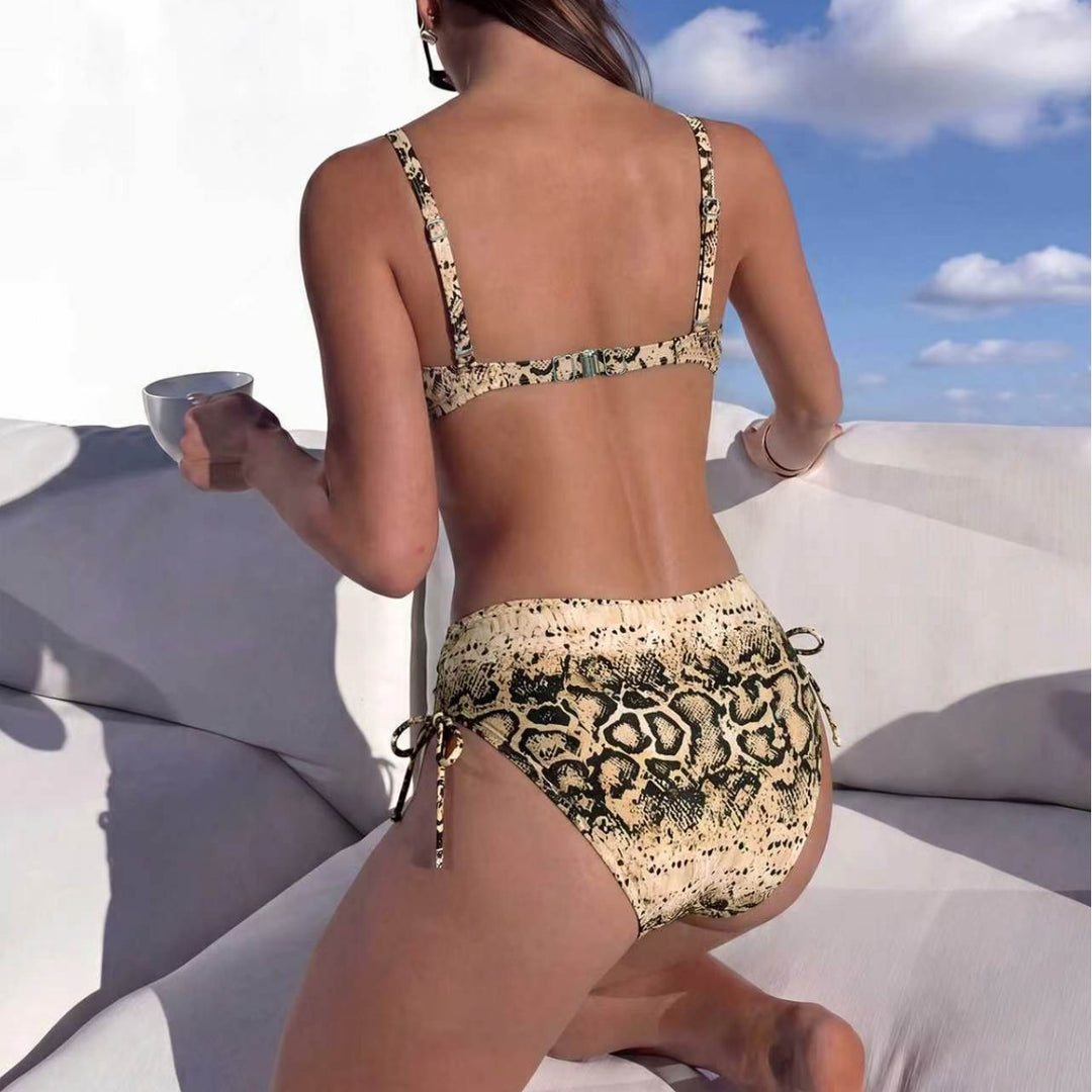Women's High-Cut Snake Print Bikini Mune Fashion