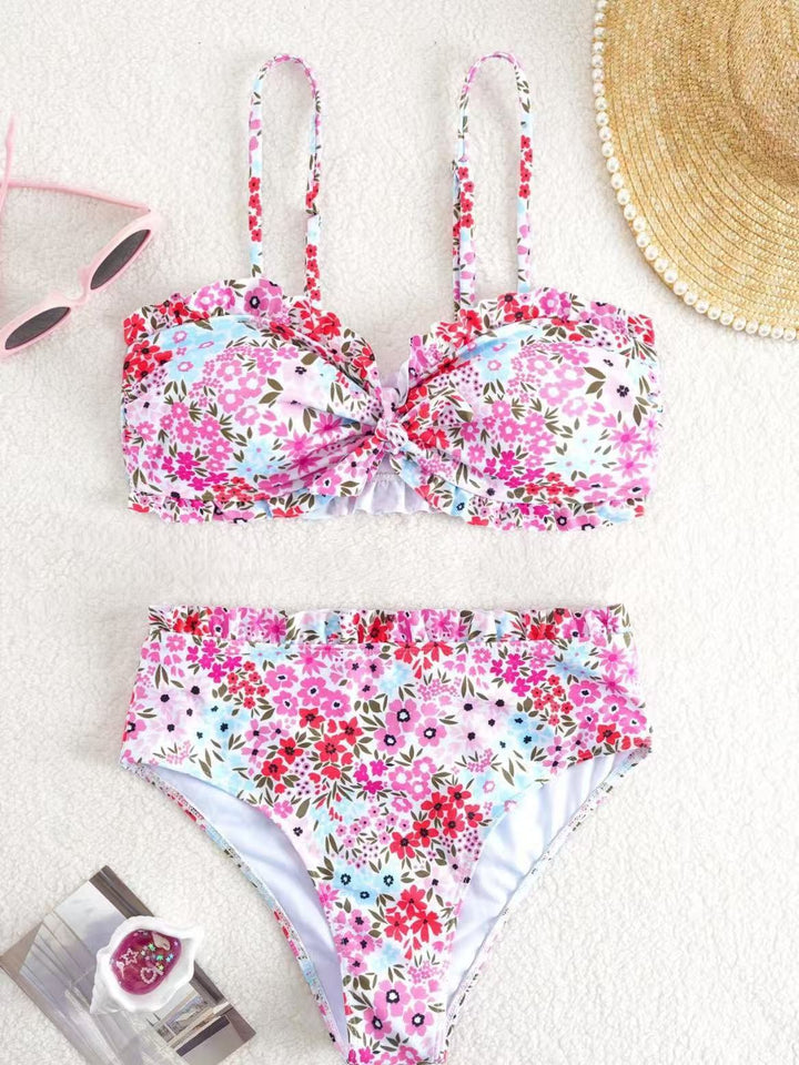 Women’s bikini set with cheerful floral pattern and gathered bustier Mune Fashion