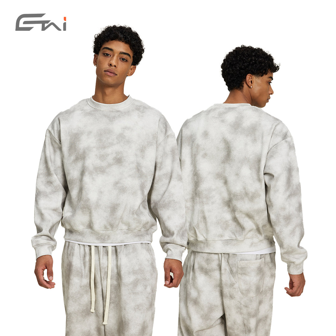 Unisex Oversized Sweatshirt with faded fog look and round neckline Mune Fashion