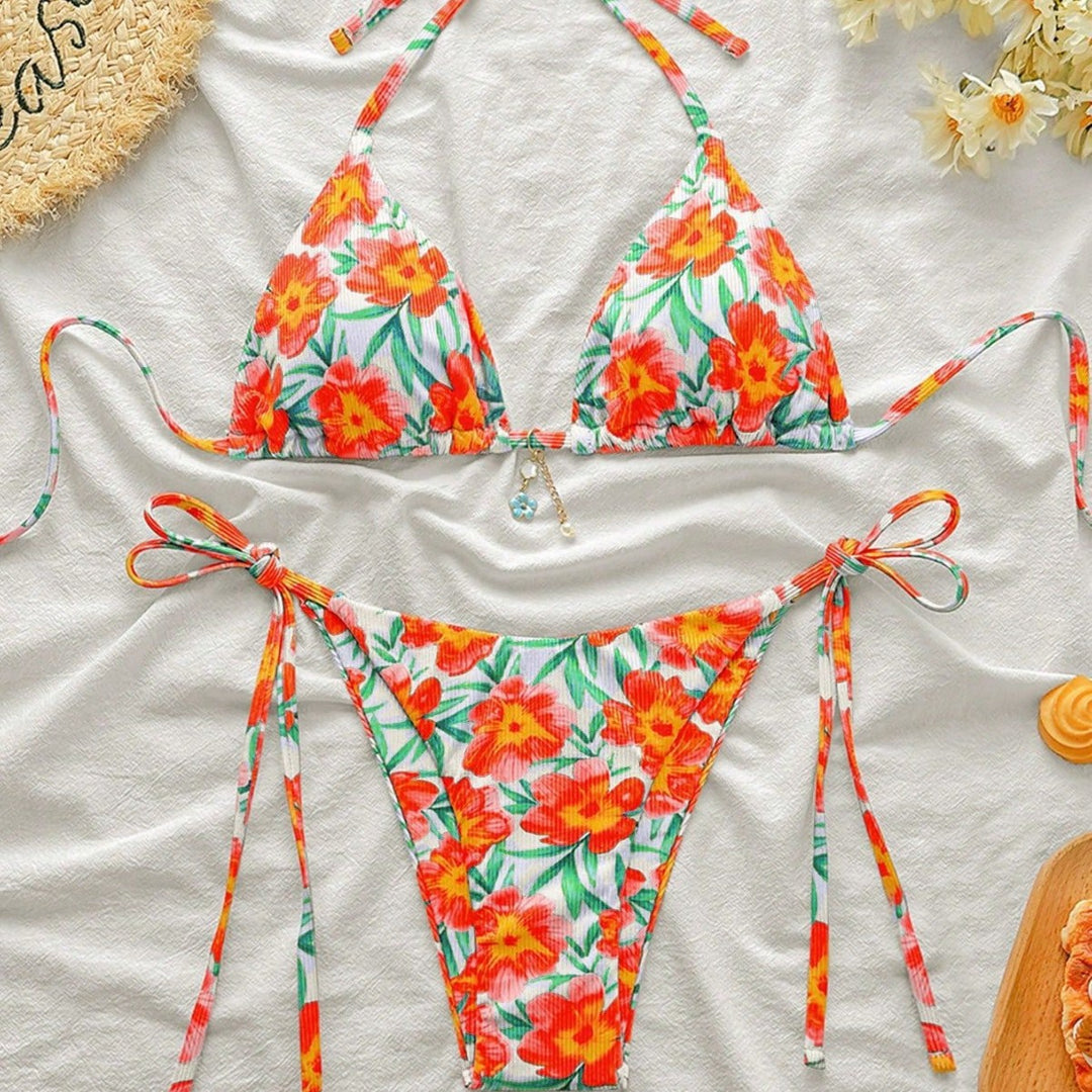 Women Triangle Bikini with sustainable fabric combination Mune Fashion