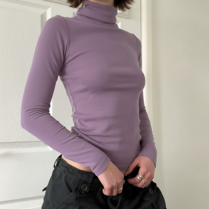 Women Fitted Long Sleeve Turtleneck Shirt made of Stretch Jersey Mune Fashion