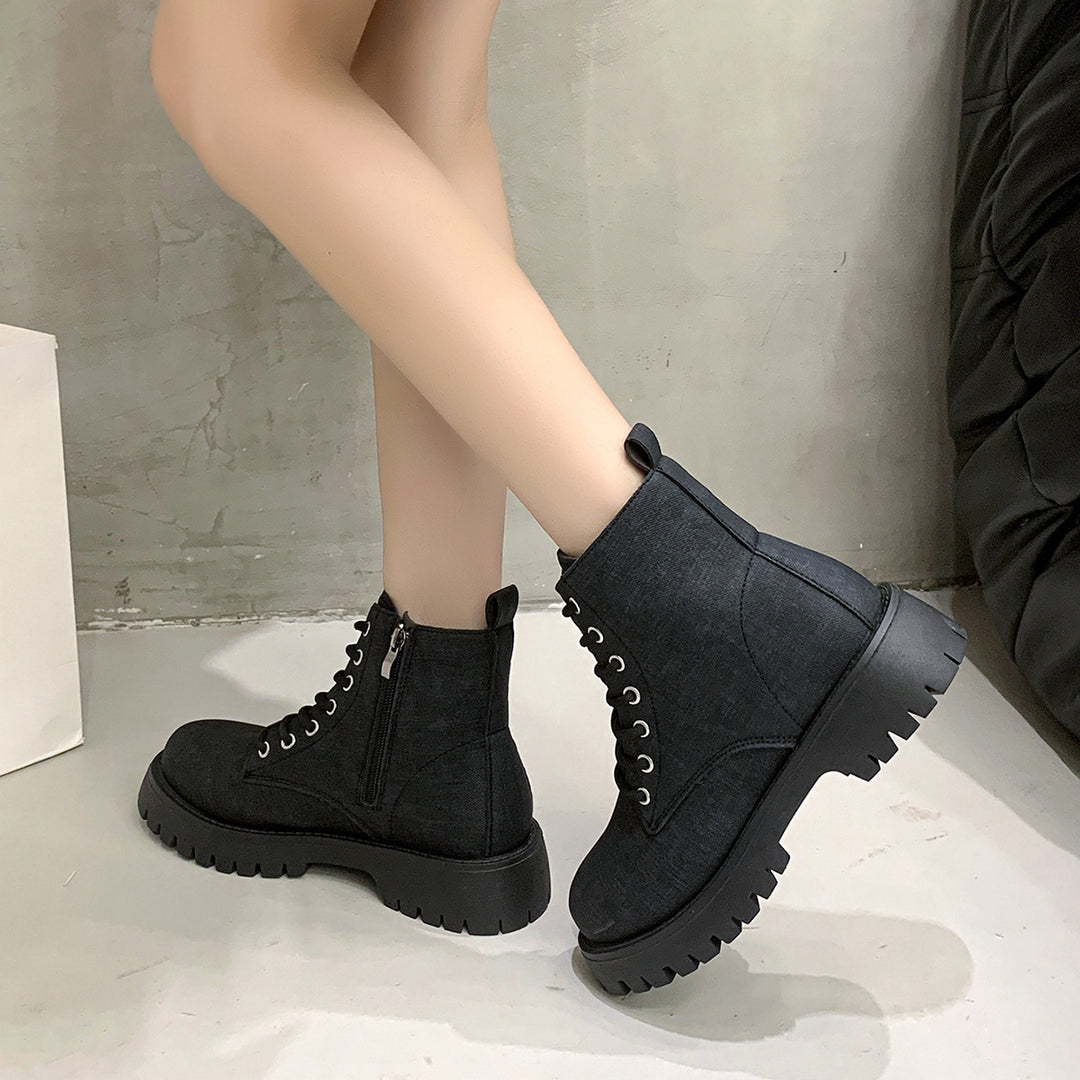 Ladies Chunky Combat Ankle Boots made of denim look with robust profiled sole and side zipper Mune Fashion