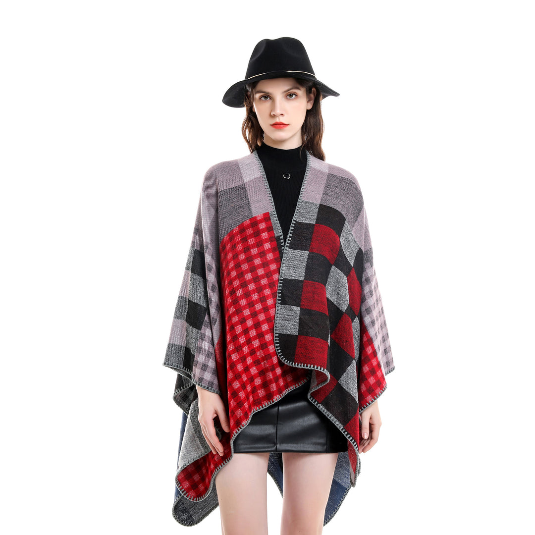 Women's oversized cape in plaid mix made of wool blend with crochet trim Mune Fashion