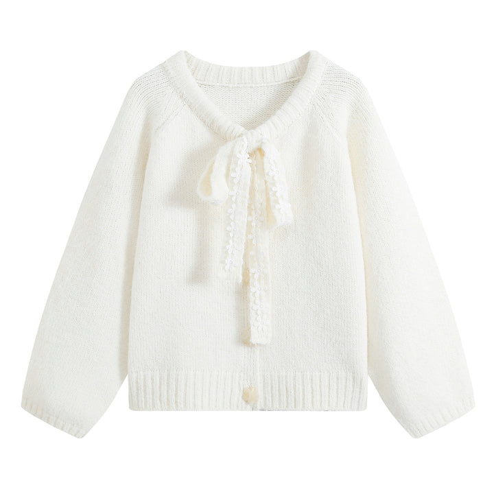 Women's chunky knit pullover with floral lace trim at the neckline Mune Fashion