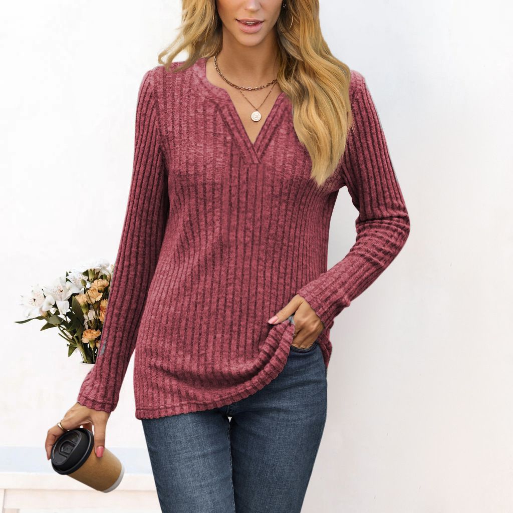 Ladies fine ribbed knit shirt with deep V-neck and tunic length Mune Fashion
