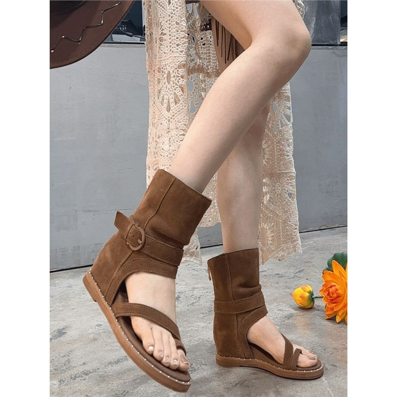 Ladies ankle-high suede sandals with toe ring and adjustable shaft strap Mune Fashion
