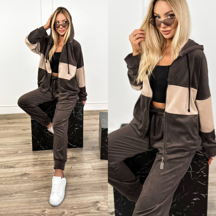 Women's cozy velour two-piece tracksuit with zip hood and high-cut jogger Mune Fashion