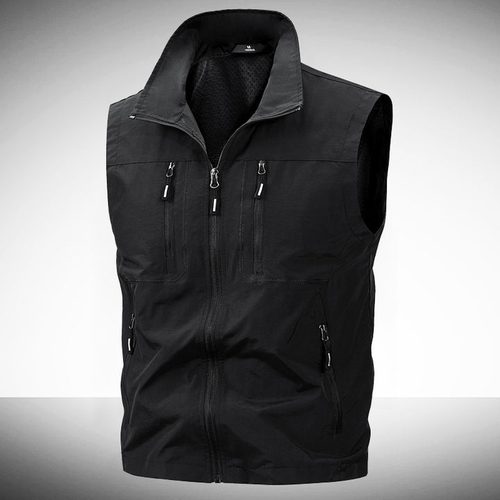 Men's Lightweight Outdoor Vest with Practical Pockets Mune Fashion