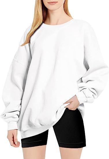 Women's oversized sweater with deep shoulder drop and ribbed cuffs Mune Fashion