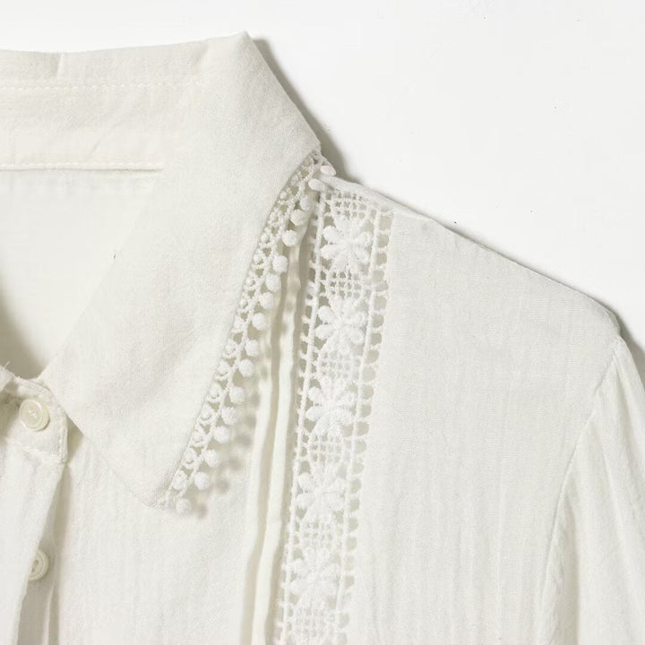 Ladies blouse with delicate lace appliqué, concealed button placket and balloon sleeves Mune Fashion
