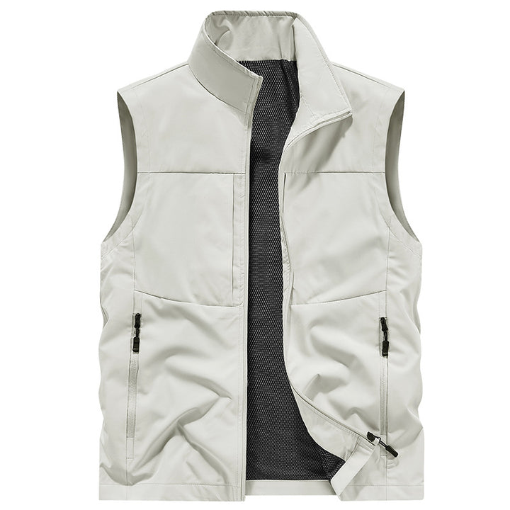Men's Lightweight Outdoor Utility Vest with Mesh Lining, Wind-Resistant Microfiber and Secure Zipper Pockets Mune Fashion