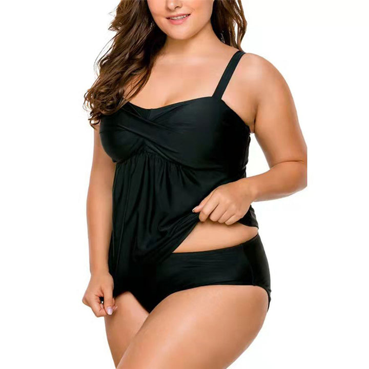 Women's tankini swimsuit with flattering cut and adjustable straps Mune Fashion
