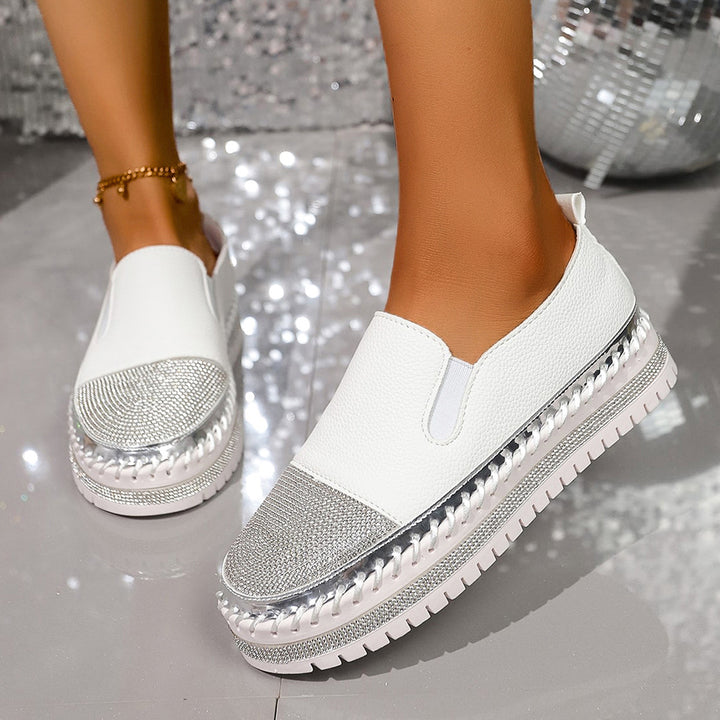 Women's shiny Slip-On platform sneakers with braided trim and elastic insert Mune Fashion