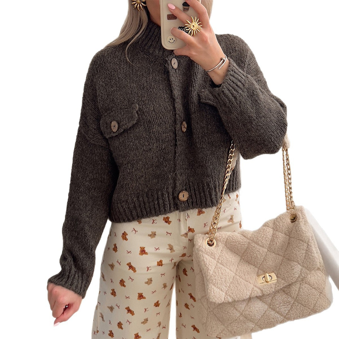 Women's cozy cardigan with wooden buttons and breast flap Mune Fashion