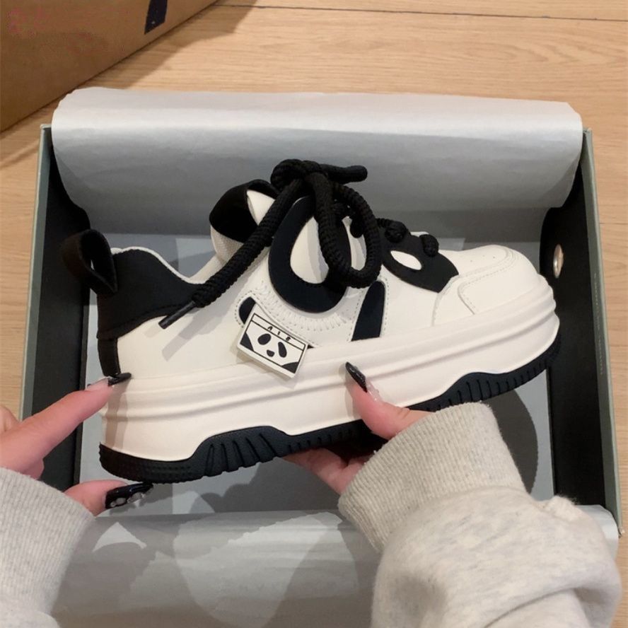 Women's comfortable and stylish sneakers by Mune Fashion