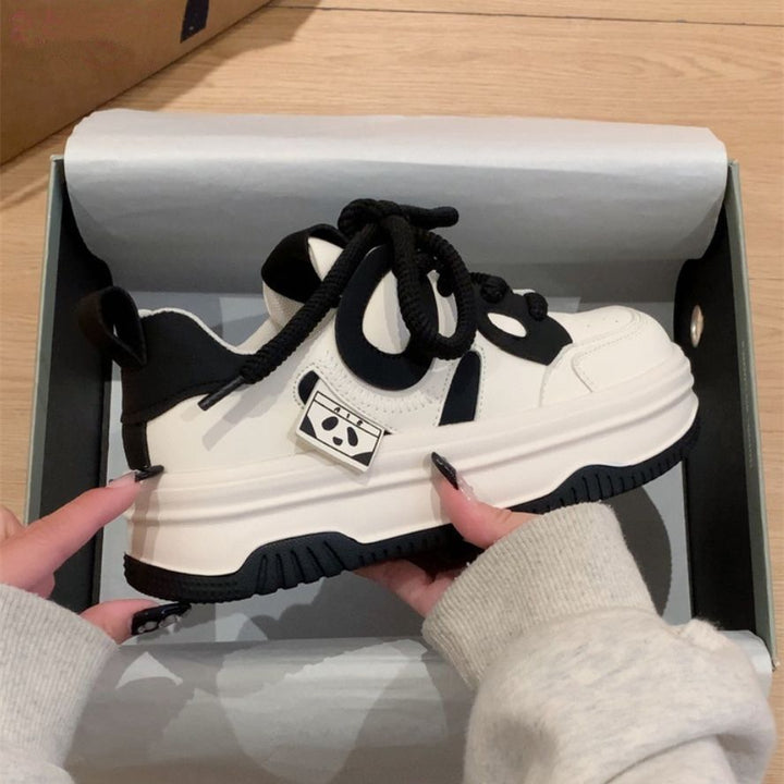 Women's comfortable and stylish sneakers by Mune Fashion