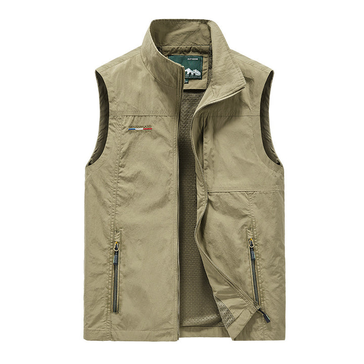 Men's warm outdoor vest with teddy lining and multiple zip pockets Mune Fashion