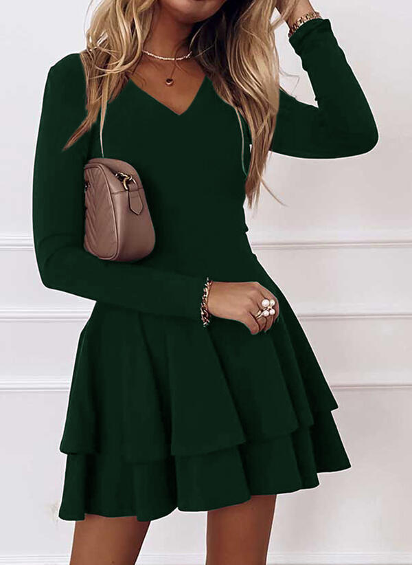 Women's wrap dress with ruffle details and elegant fit Mune Fashion